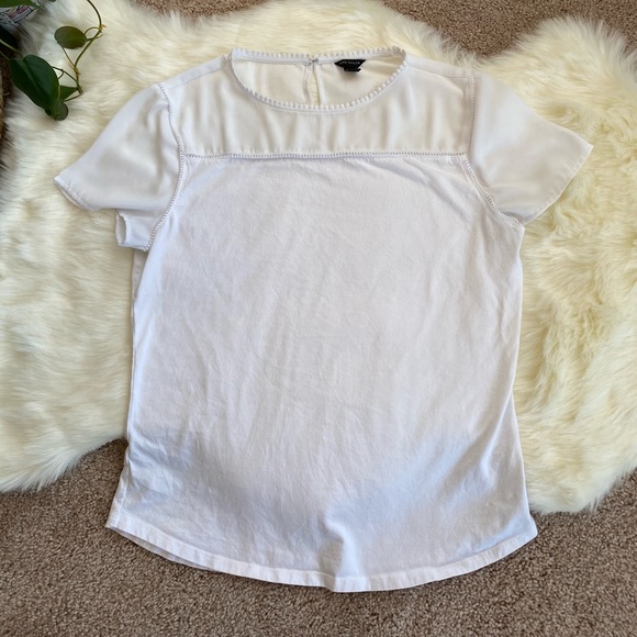White Tshirt with neck detail - Picture 1 of 4